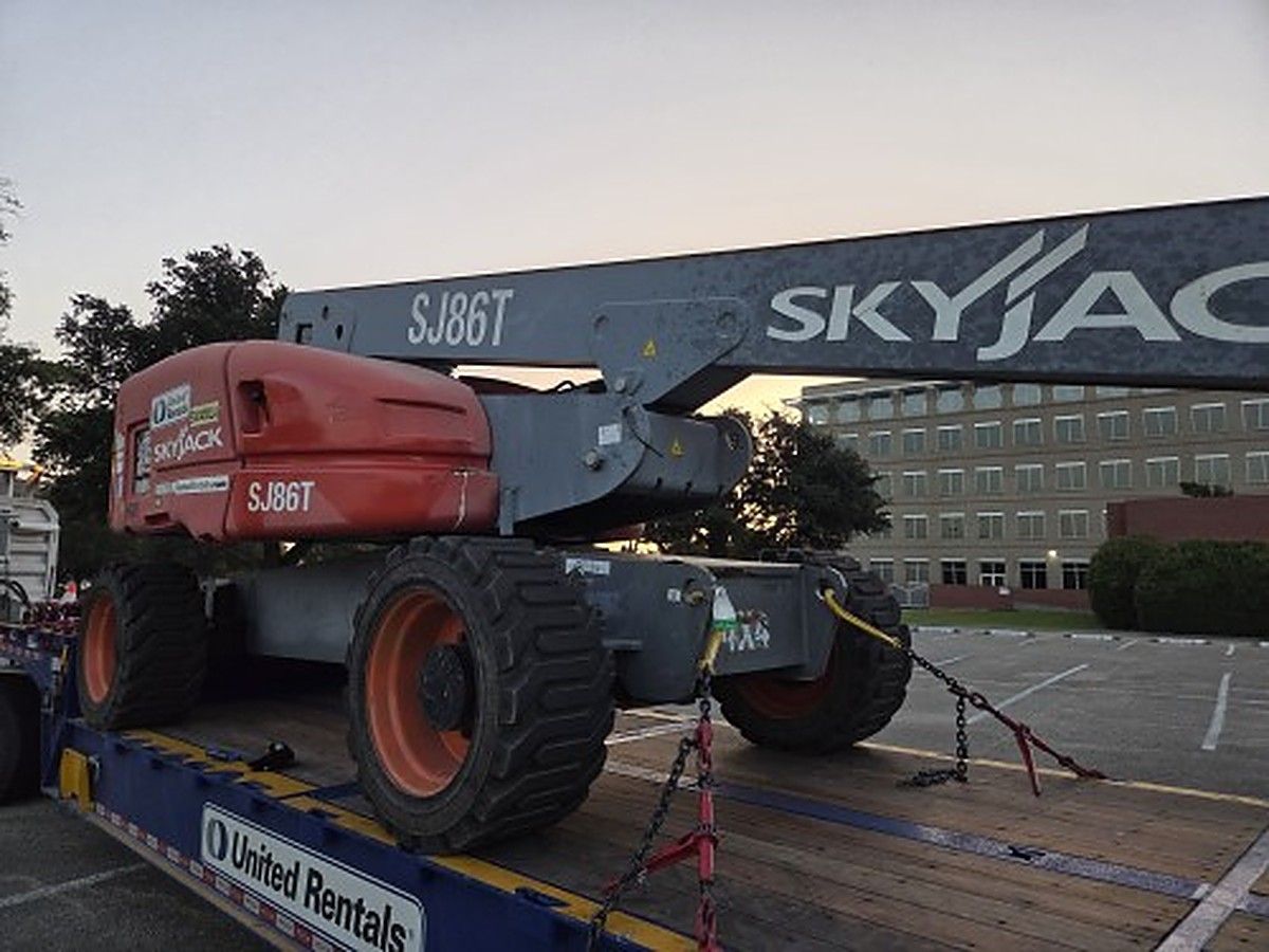 SKYJACK SJ86T photo 2