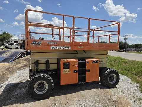 2017 SKYJACK SJ8841RT Scissor Lift 36-49' Ic 4Wd