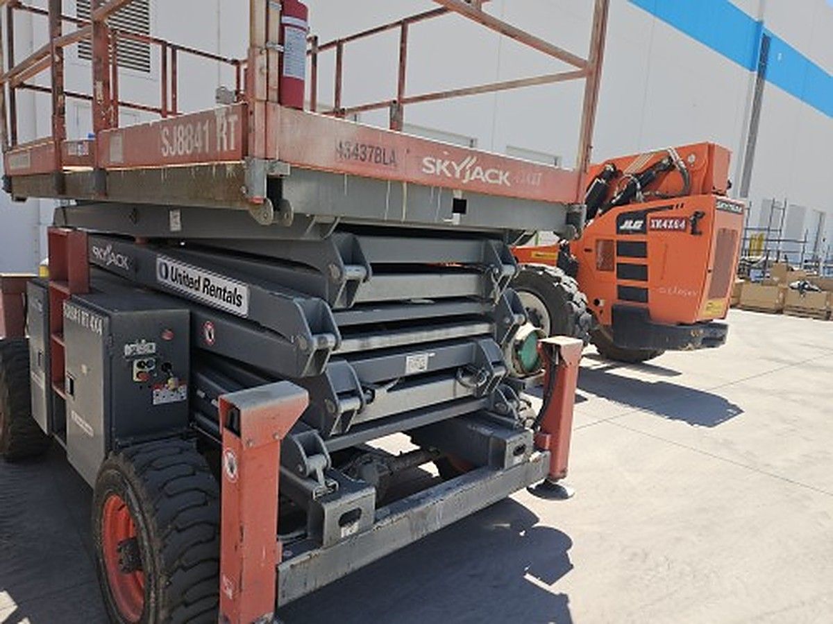 SKYJACK SJ8841RT photo 2