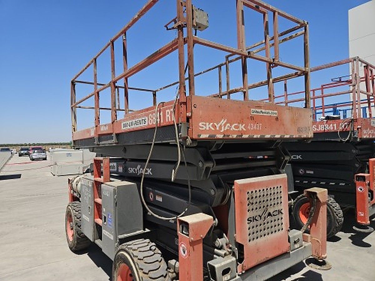 SKYJACK SJ8841RT photo 4