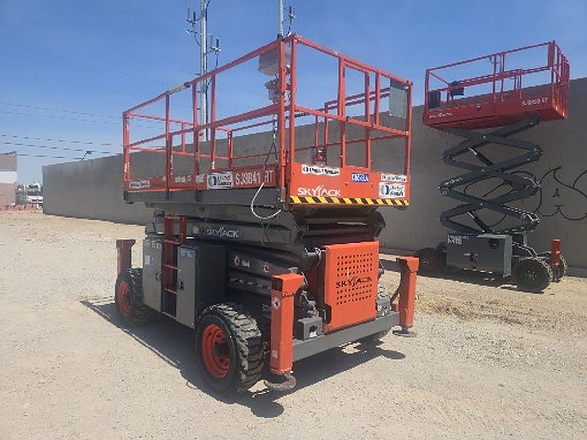SKYJACK SJ8841RT photo 5