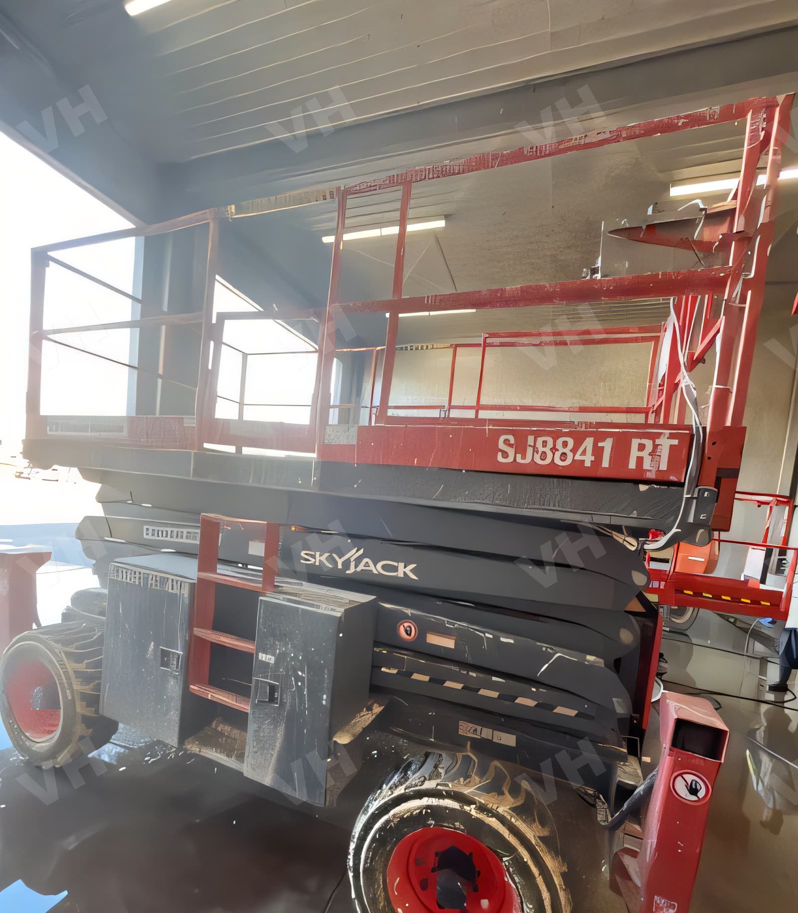 2017 Skyjack SJ8841RT SCISSOR LIFT 36-49' IC 4WD photo 4