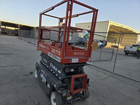 2017 SKYJACK SJIII3219 Scissor Lift 19' Electric