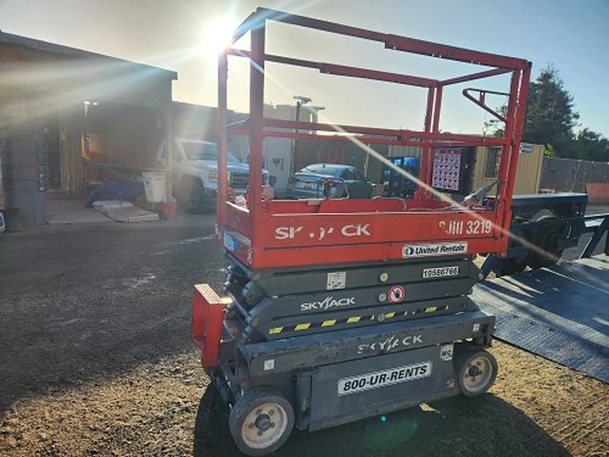 2017 SKYJACK SJIII3219 for sale in Las Vegas, NV
