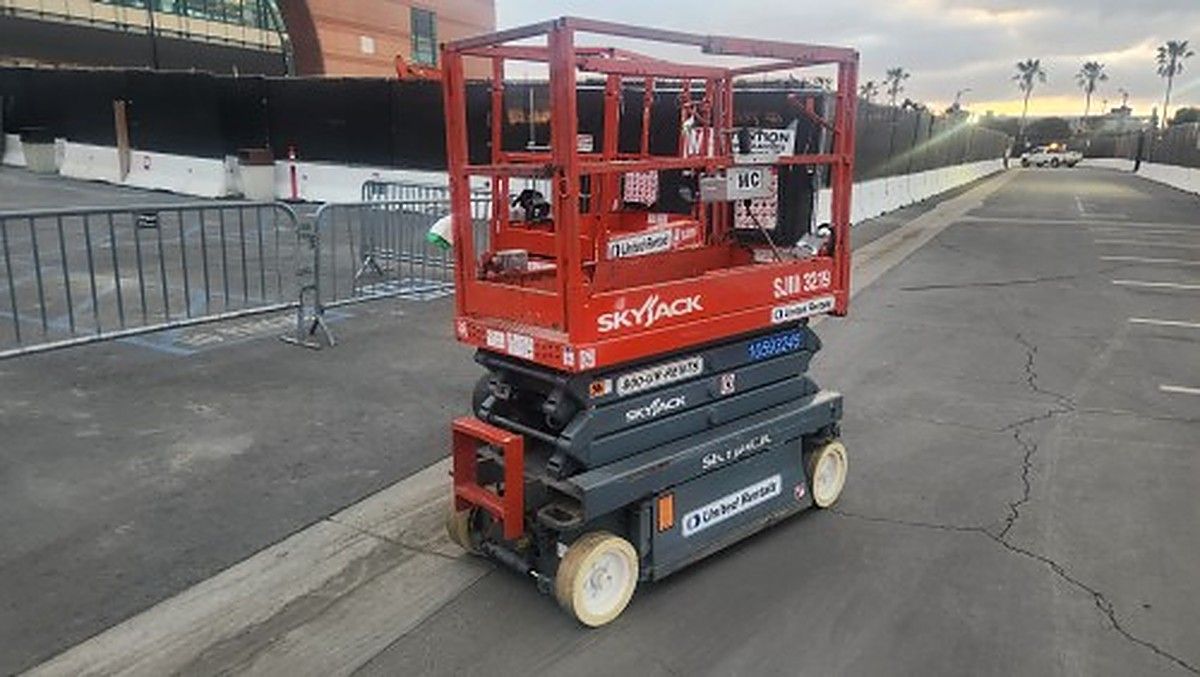 SKYJACK SJIII3219 photo 5