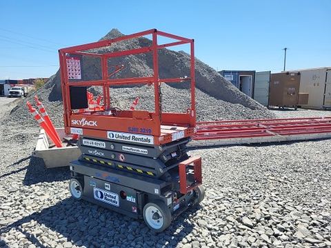 2017 SKYJACK SJIII3219 Scissor Lift 19' Electric