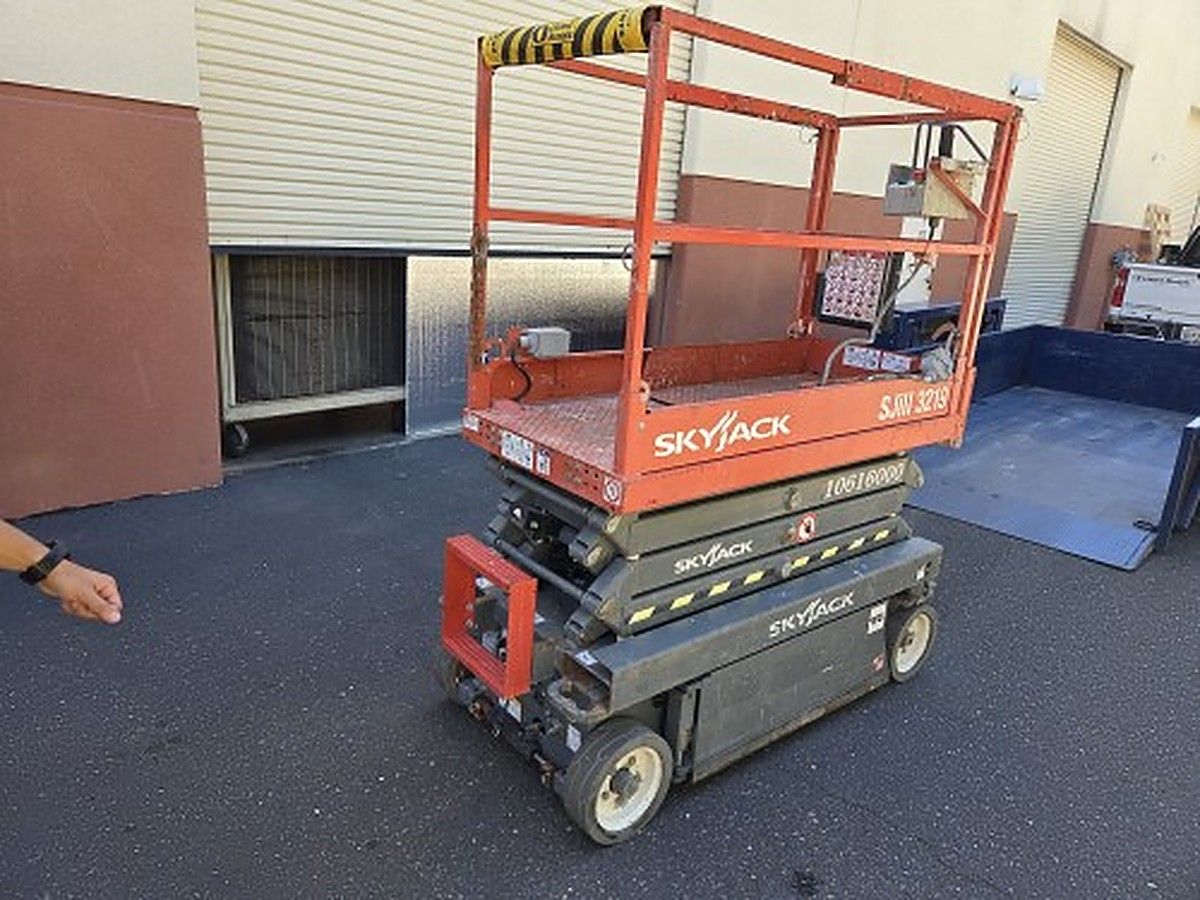 2017 SKYJACK SJIII3219 for sale in Las Vegas, NV