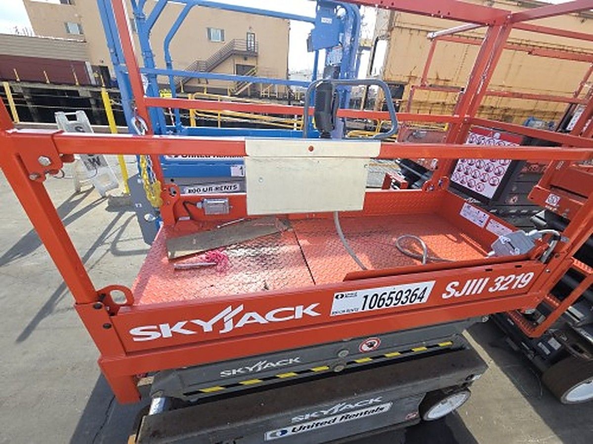 2017 SKYJACK SJIII3219 for sale in Las Vegas, NV