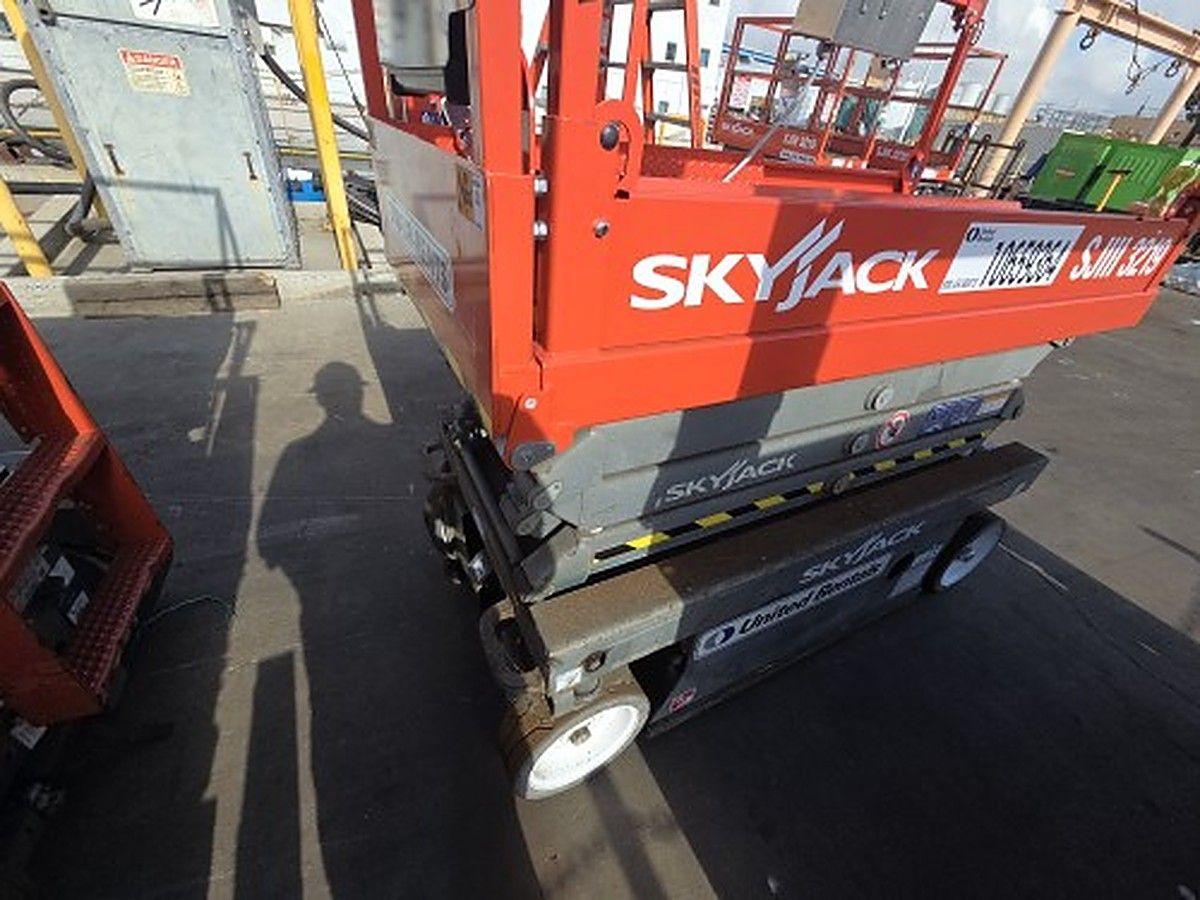 SKYJACK SJIII3219 photo 2