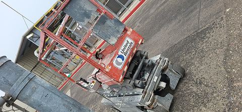 2017 SKYJACK SJIII3219 Scissor Lift 19' Electric