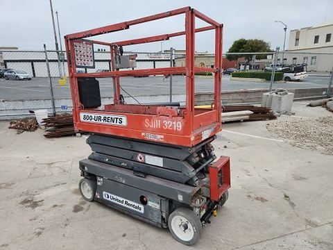 2017 SKYJACK SJIII3219 Scissor Lift 19' Electric