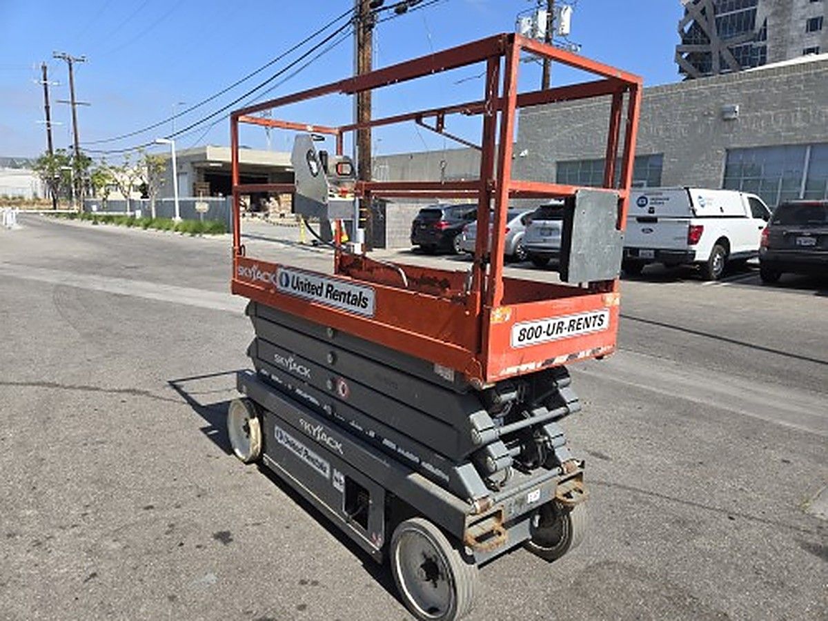 SKYJACK SJIII3226 photo 2