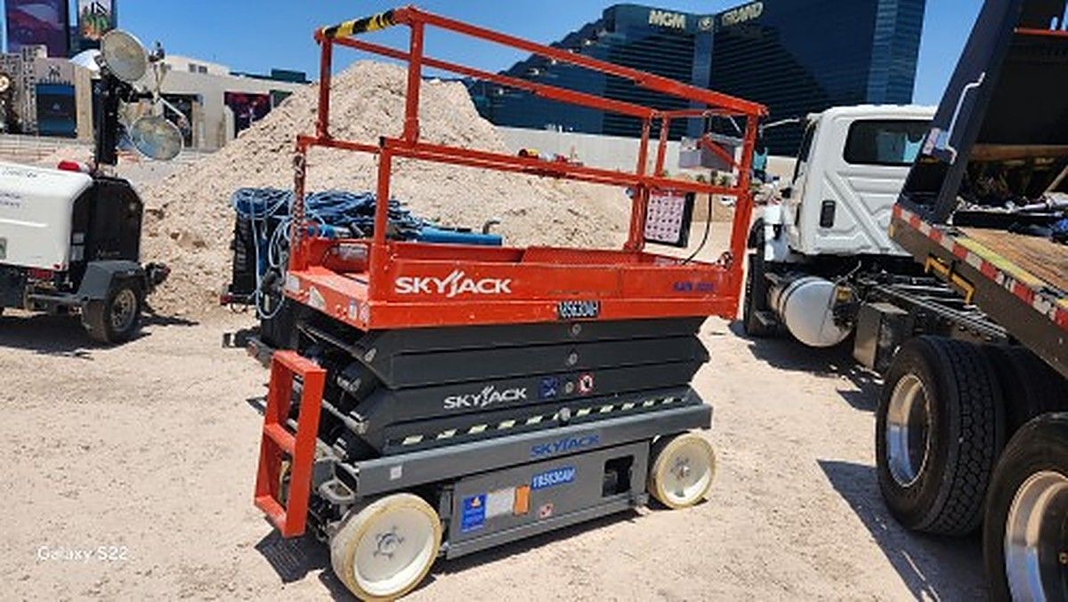 SKYJACK SJIII3226 photo 4