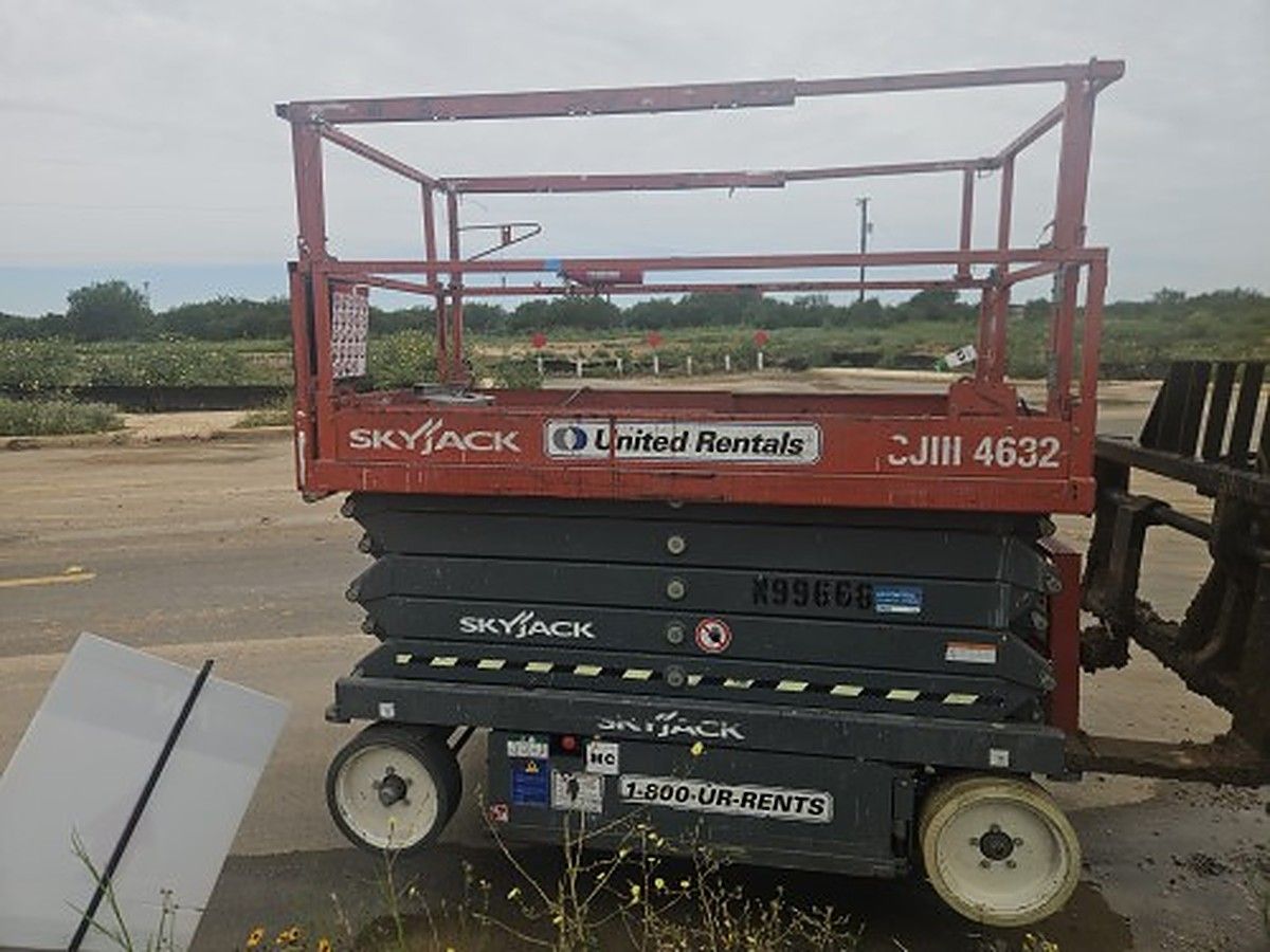 SKYJACK SJIII4632 photo 2