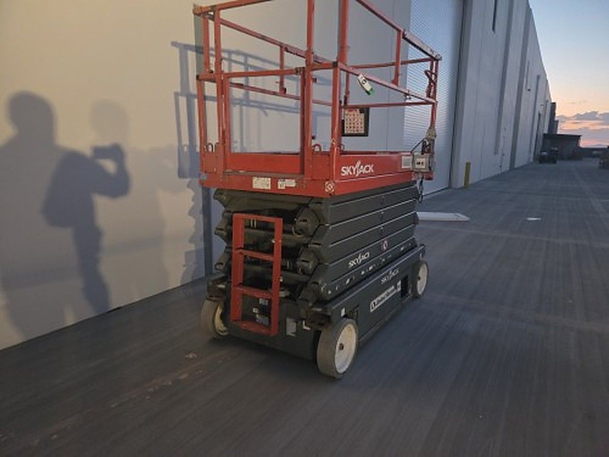 SKYJACK SJIII4740 photo 2