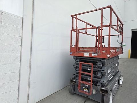2017 SKYJACK SJIII4740 Scissor Lift 39-40' Electric 45-48"Wide