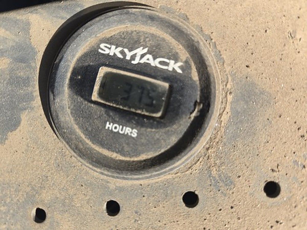 SKYJACK SJIII4740 photo 2