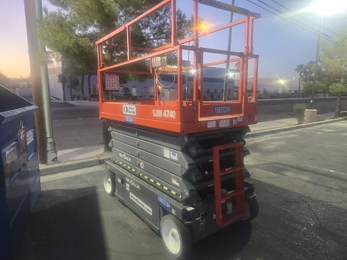 SKYJACK SJIII4740 photo 2