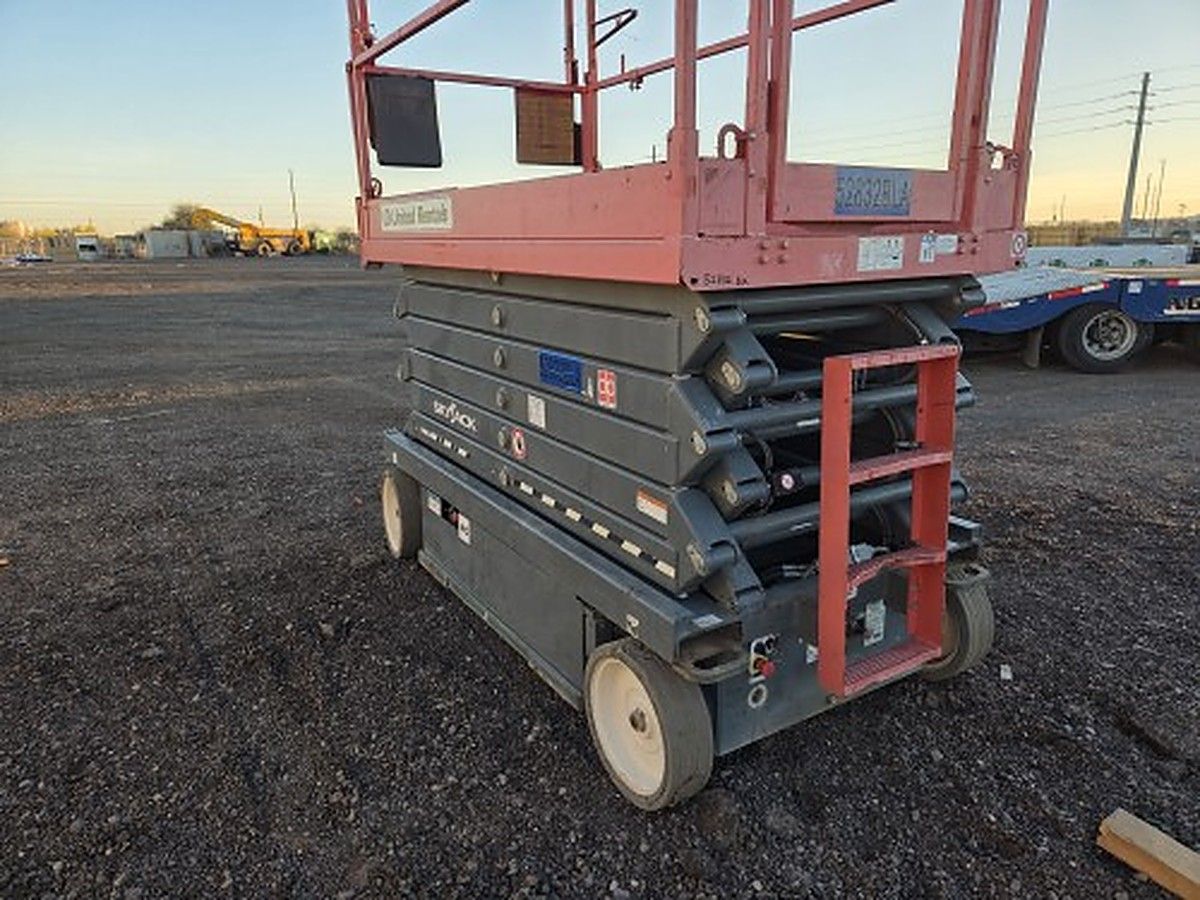 2017 SKYJACK SJIII4740 for sale in Las Vegas, NV