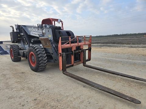 2017 SKYJACK ZB2044 for sale