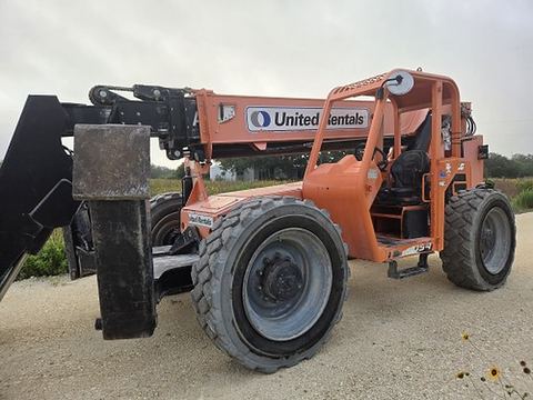 2017 SKYTRAK 10054 Forklift Variable Reach 10000# 50'-62'