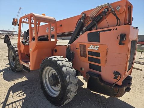 2017 SKYTRAK 10054 Forklift Variable Reach 10000# 50'-62'