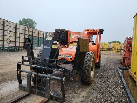 2017 SKYTRAK 10054 Forklift Variable Reach 10000# 50'-62'