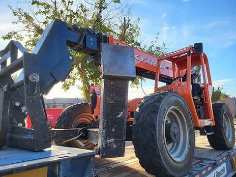 2017 SKYTRAK 10054 Forklift Variable Reach 10000# 50'-62'