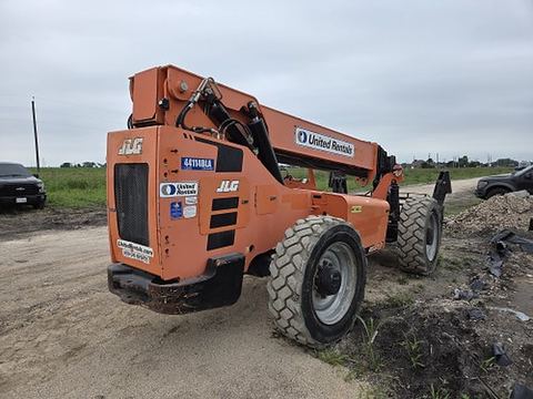 2017 SKYTRAK 10054 Forklift Variable Reach 10000# 50'-62'