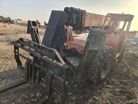 2017 SKYTRAK 10054 Forklift Variable Reach 10000# 50'-62'