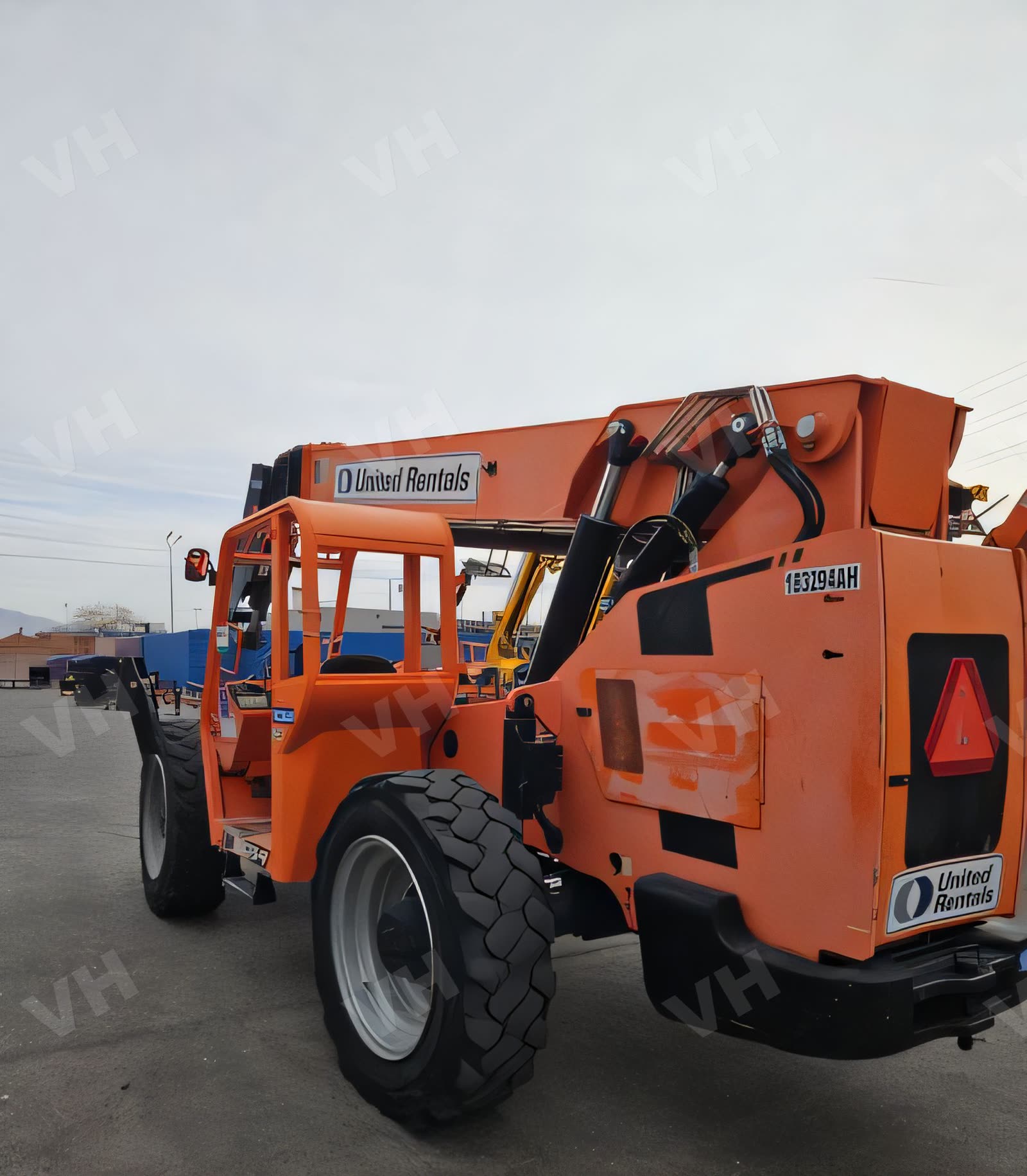 2017 SkyTrak 10054 FORKLIFT VARIABLE REACH 10000# 50'-62' photo 2