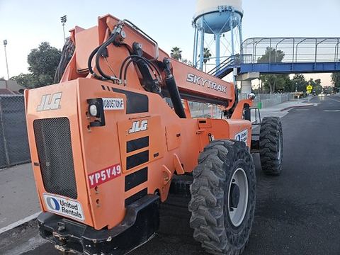 2017 SKYTRAK 6036 Forklift Variable Reach 6000# 35-39'