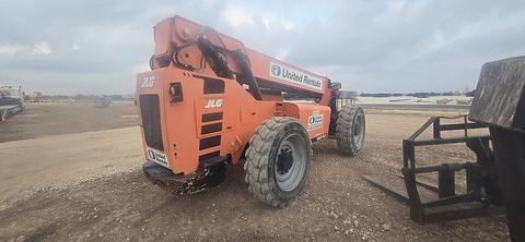 2017 SKYTRAK 6042 Forklift Variable Reach 6000# 40-49'