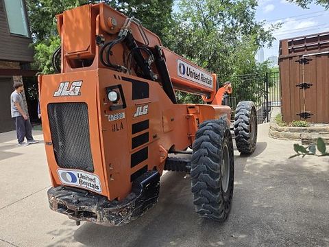 2017 SKYTRAK 6042 Forklift Variable Reach 6000# 40-49'