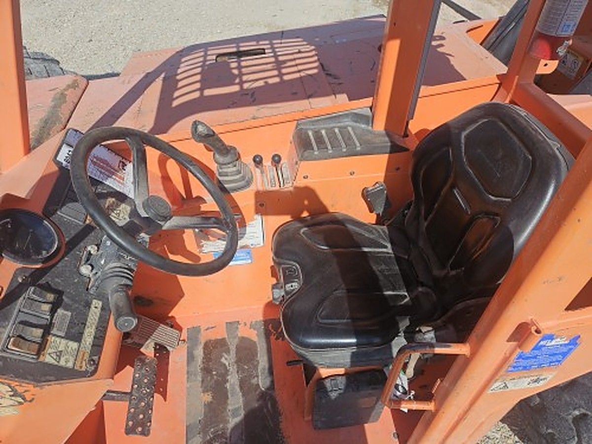 SKYTRAK 8042 photo 4