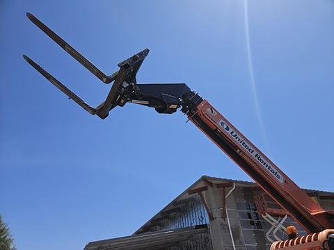 2017 SKYTRAK 8042 Forklift Variable Reach 8000# 40-49'