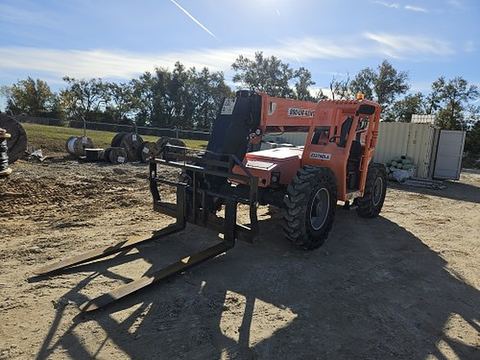 2017 SKYTRAK 8042 Forklift Variable Reach 8000# 40-49'