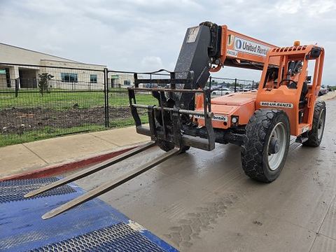 2017 SKYTRAK 8042 Forklift Variable Reach 8000# 40-49'