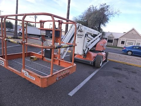 2017 SNORKEL A46JE Boom 43-46' Articulating Electric