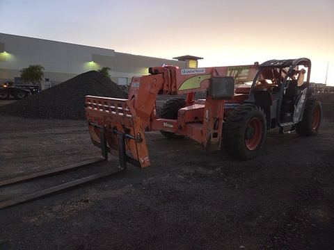 2017 XTREME XR1255 Forklift Variable Reach 12000# 53'-69'
