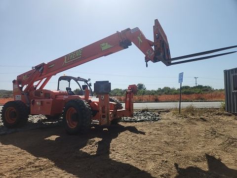 2017 XTREME XR1255 Forklift Variable Reach 12000# 53'-69'