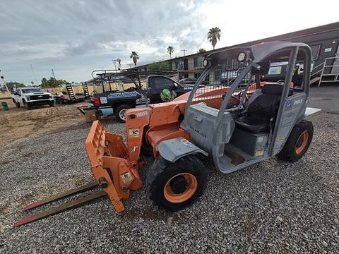 2017 XTREME XR5919 Forklift Variable Reach 6000# 15-34'