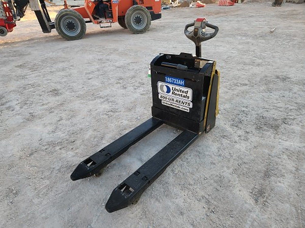 2017 YALE MPB045VG for sale in Las Vegas, NV