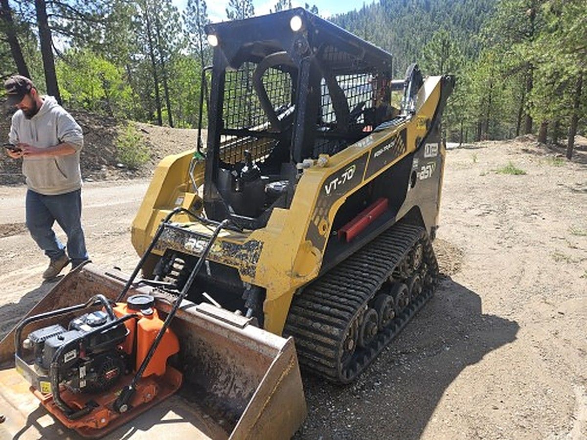 ASV VT70 photo 2