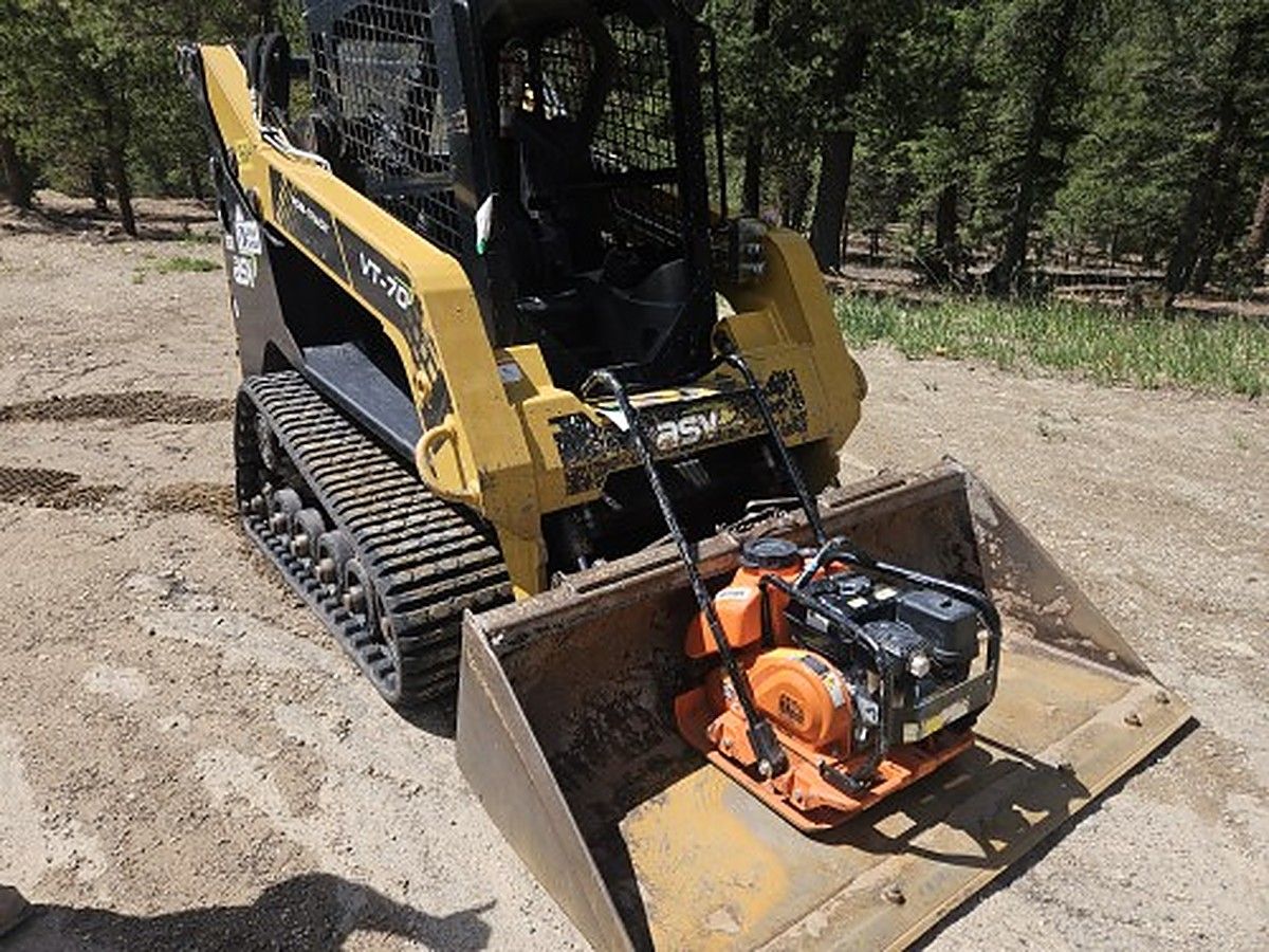 ASV VT70 photo 5