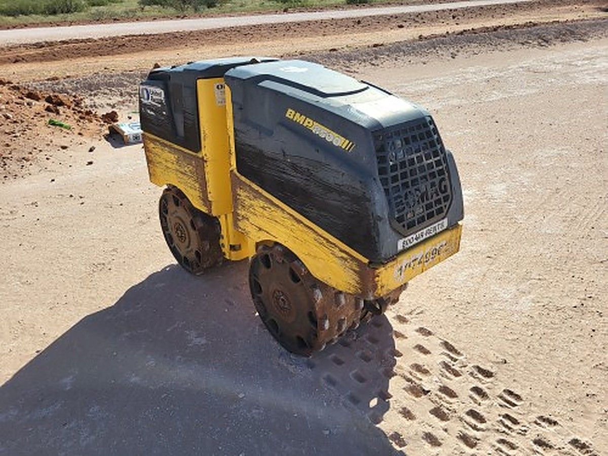 BOMAG BMP8500 photo 2