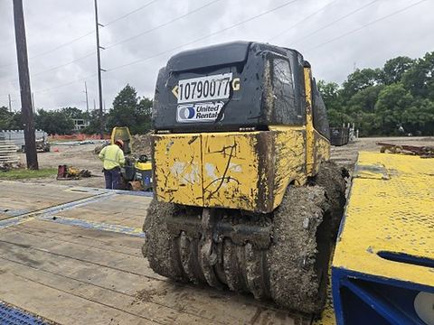 2018 BOMAG BMP8500 Roller 24-33" Walkbehind Pad
