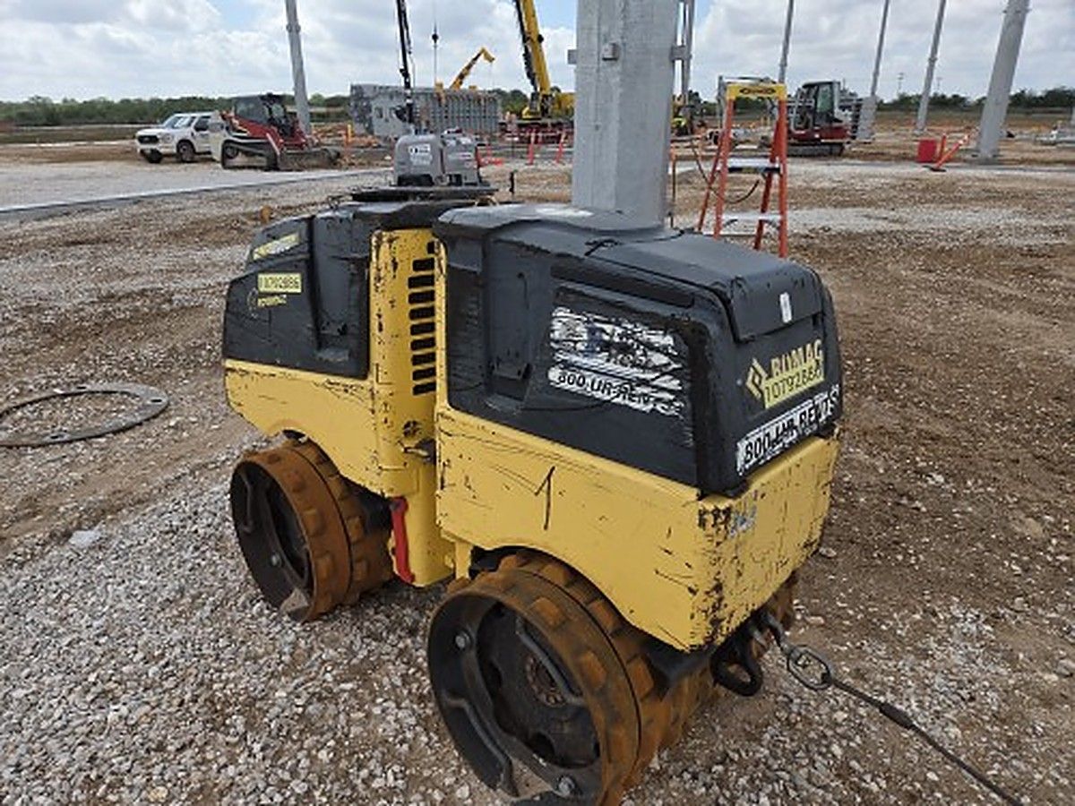 BOMAG BMP8500 photo 2