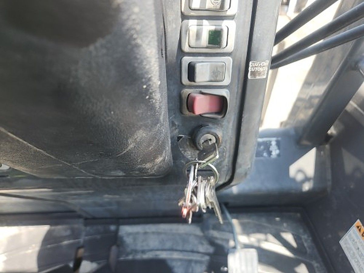 CASE 586H photo 12