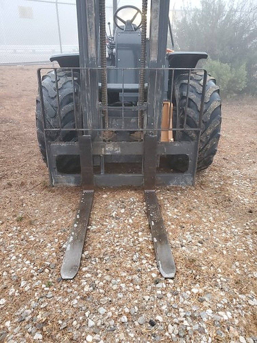 CASE 586H photo 2